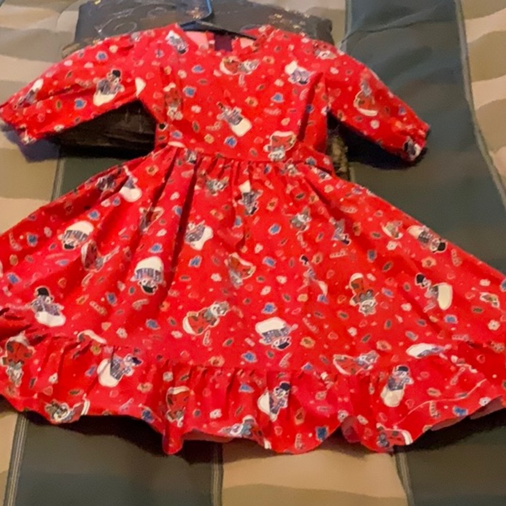 A little girl’s dress.